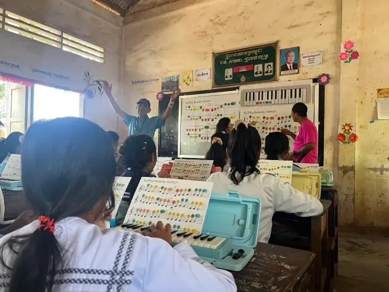 22次隊 Sok An Phnom High Schoolでの音楽企画