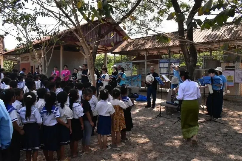 22次隊 オークロウケ小学校でのミニコンサート